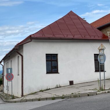 Natieranie striech – Levoča | KEISH